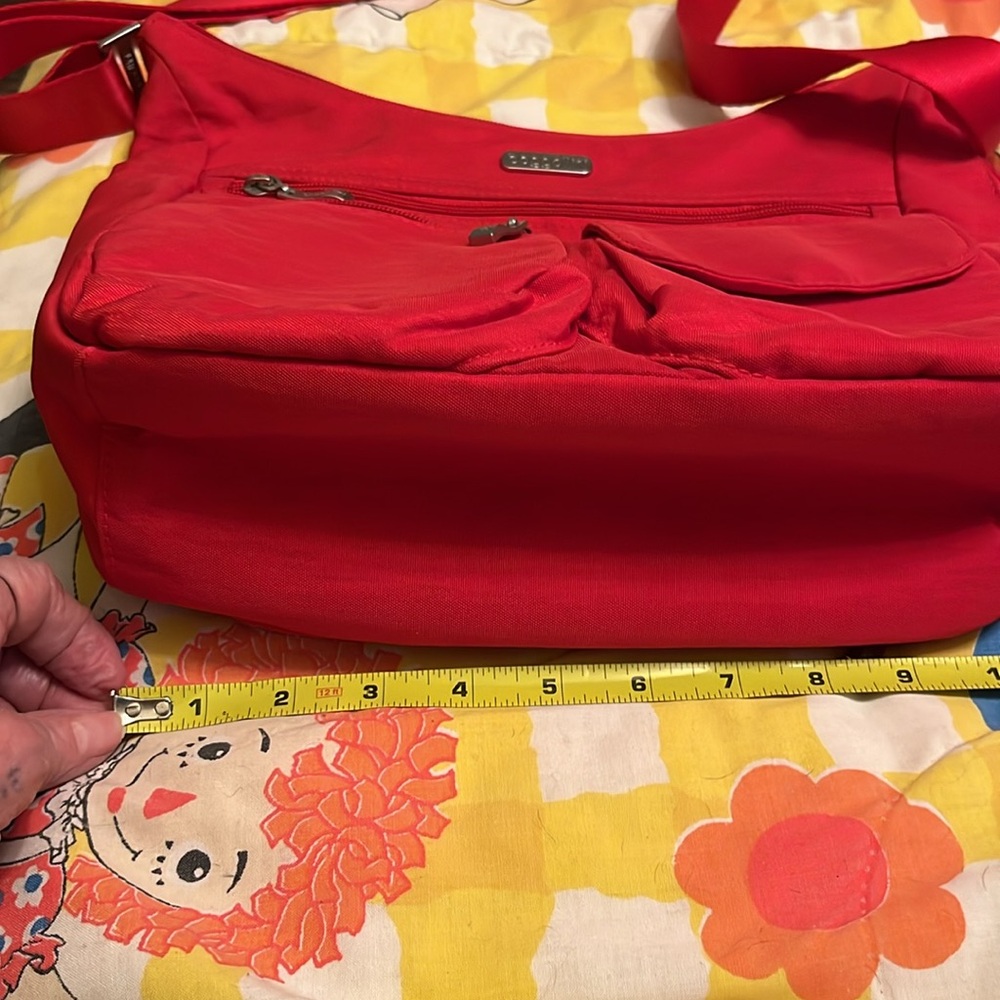 baggallini Shoulder Bag - Picture 9 of 14